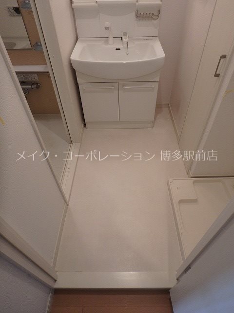 クリムゾン吉塚 その他11