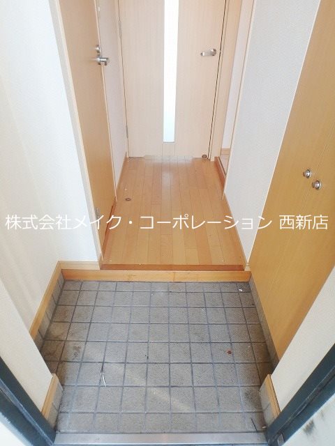 グランフォーレ西新 玄関