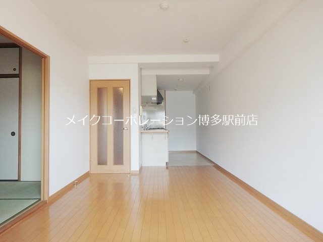 マジェスティ平尾   リビング