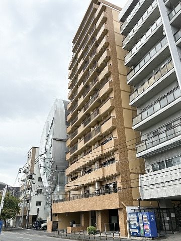 ダイアパレス大濠公園 外観
