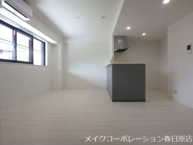 EREINA  リビング