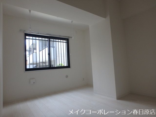 EREINA  ベッドルーム