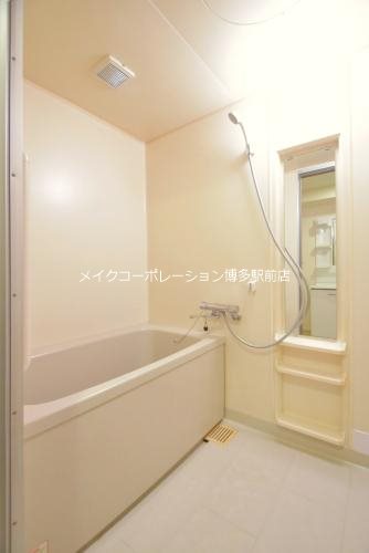 バス SOPHIA TOKUNAGA 風呂画像