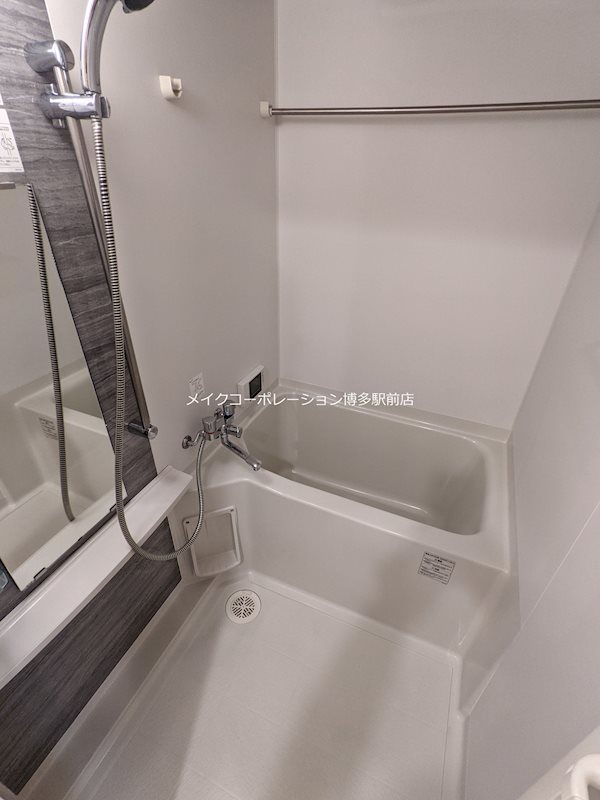 ※入居中の為別部屋写真使用現状優先 エステムコート博多駅前アヴェール 風呂画像