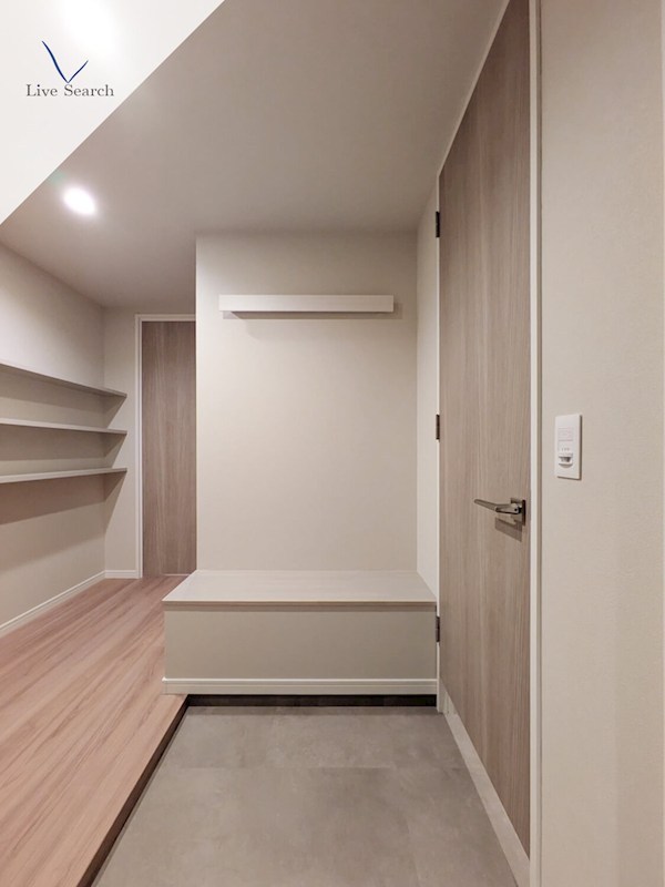 玄関 シャーメゾンステージBEFU 玄関