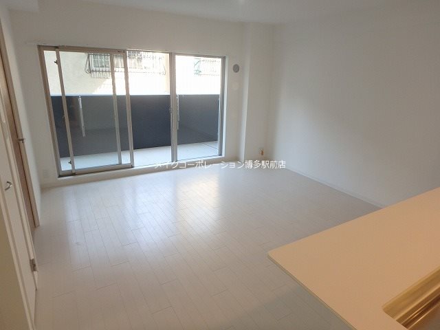 ※写真は棟内別部屋 Sophia Garden博多 ベランダ