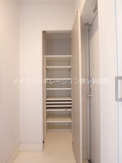 プライムスクエア 玄関