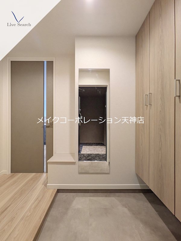 シャーメゾンステージBEFU 玄関