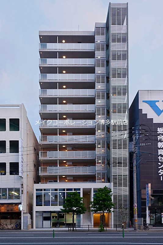 バルセロナ薬院 外観