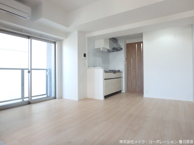 写真は同型タイプ ノア吉塚 リビング