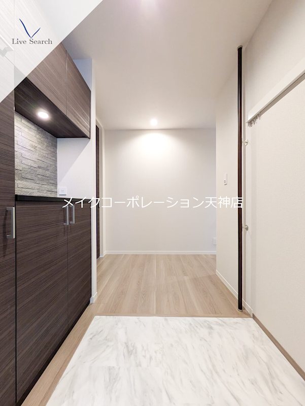 ShaMaison　J　garden 玄関