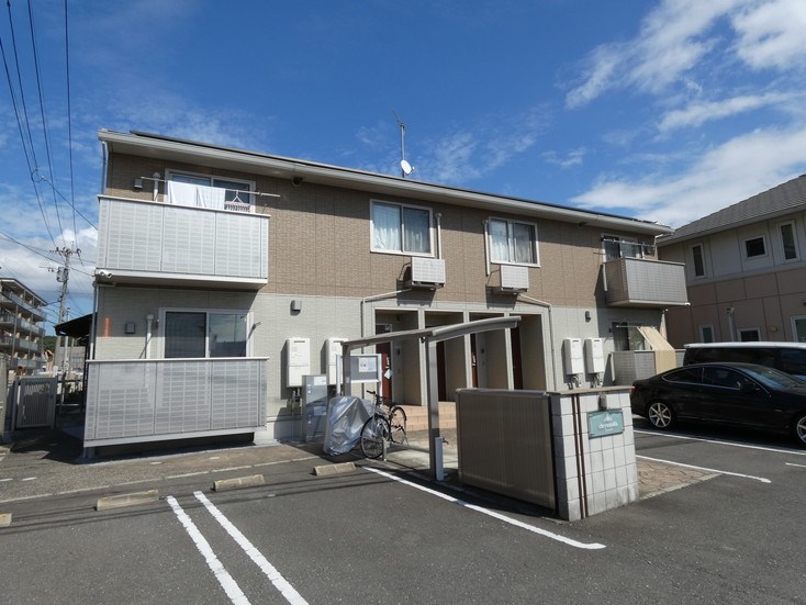 クリスコーラ 202号室 外観