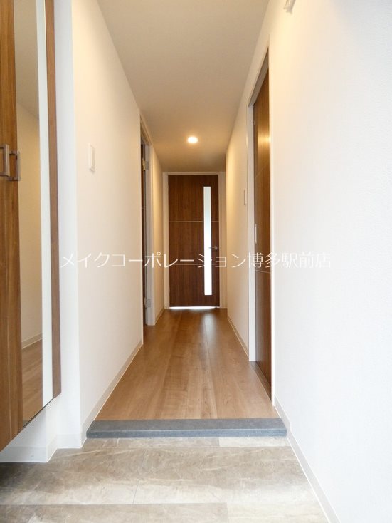 プレジール薬院テラス 玄関