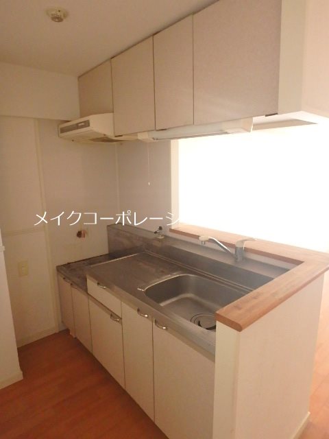 リバティ天神南 キッチン