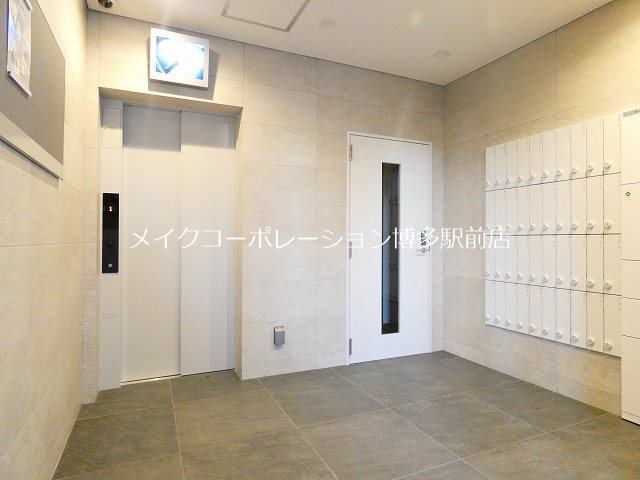 LIBTH竹下 ロビー