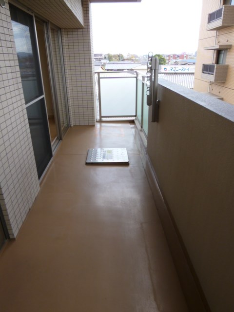レジデンス御笠川 ベランダ