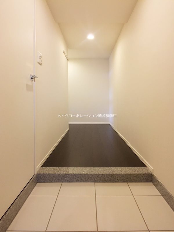 玄関 ルキシア薬院 玄関
