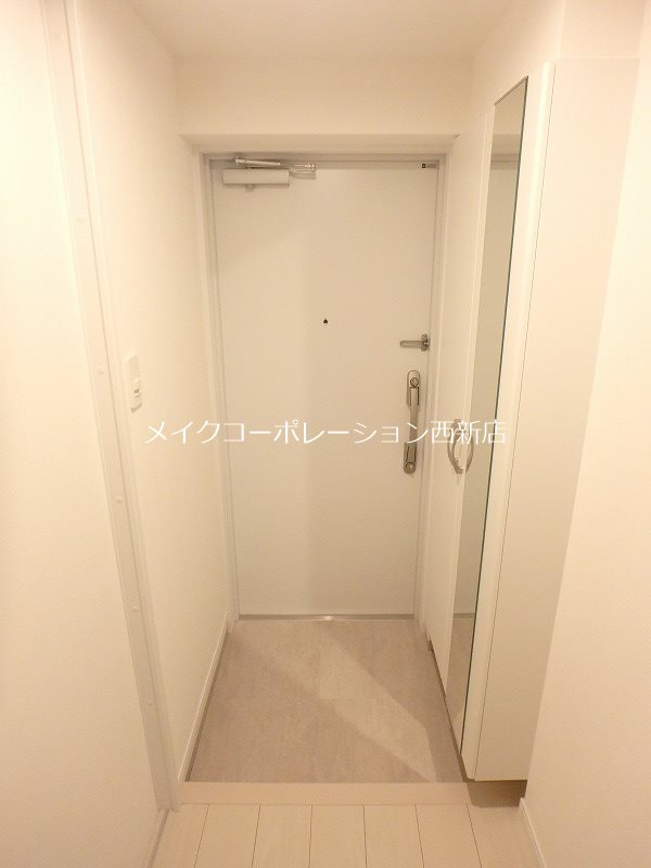 Y&amp;#39;s Nishijin【Bタイプ】 玄関