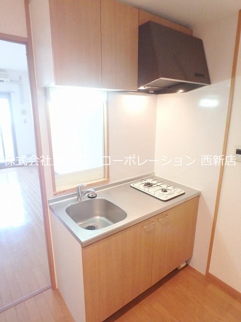 オルレアン友泉亭 キッチン