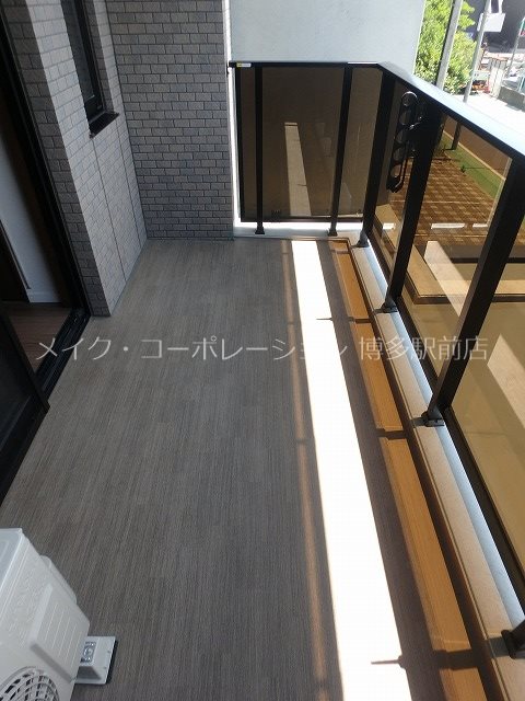 LANDIC Y138 ベランダ