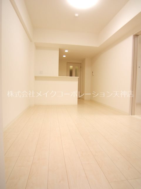 リビング カーサビアンカ西公園 リビング