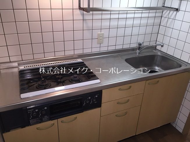 ルピエ警固 キッチン