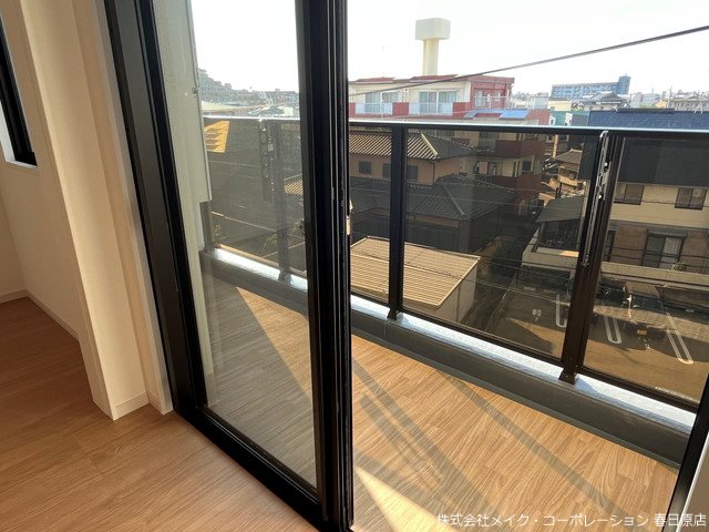 写真は同型タイプ リアンレガーロ雑餉隈Ⅱ ベランダ