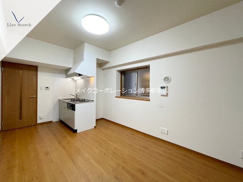 ADONIS COURT リビング