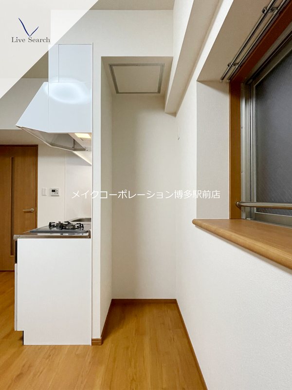 ADONIS COURT その他13