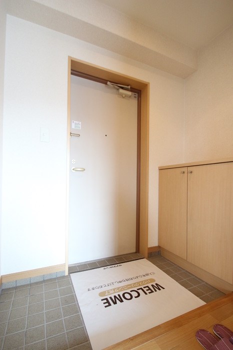 ハイライズミチホ 玄関
