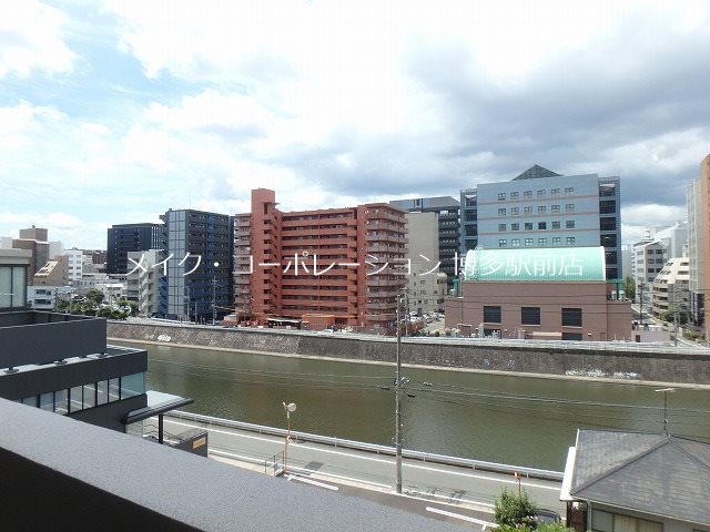 ネストピア東比恵駅前Ⅱ その他8