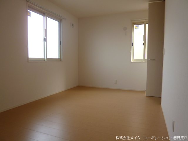 写真は同型タイプ リヴェール花畑Ⅱ ベッドルーム