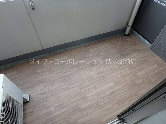 ※入居中の為別部屋写真使用現状優先 エンクレストベイ天神東Ⅱ ベランダ