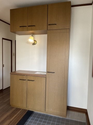 春日2丁目戸建 玄関