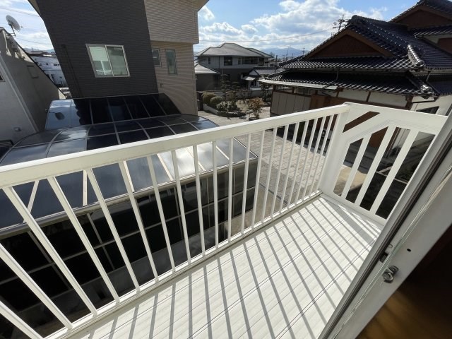 春日2丁目戸建 ベランダ