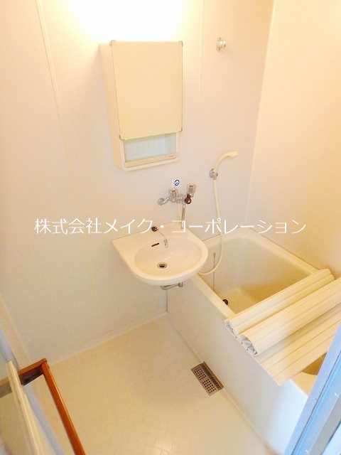 シャトレ河口 風呂画像
