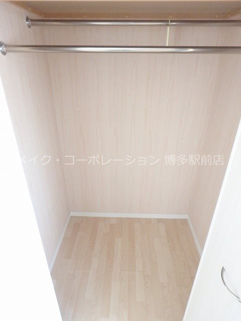プレジールTJ 収納