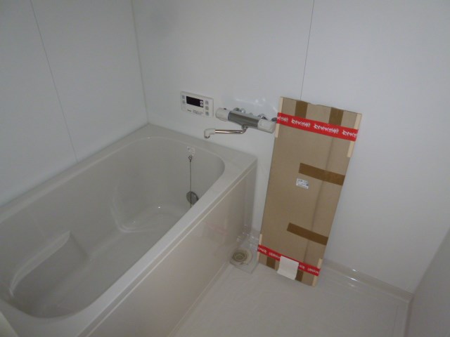 写真は同型タイプ 光第1ビル 風呂画像