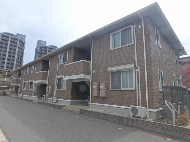 フラット・オブラダ 206号室 外観