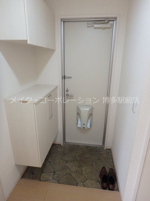 玄関 フラット・オブラダ 玄関