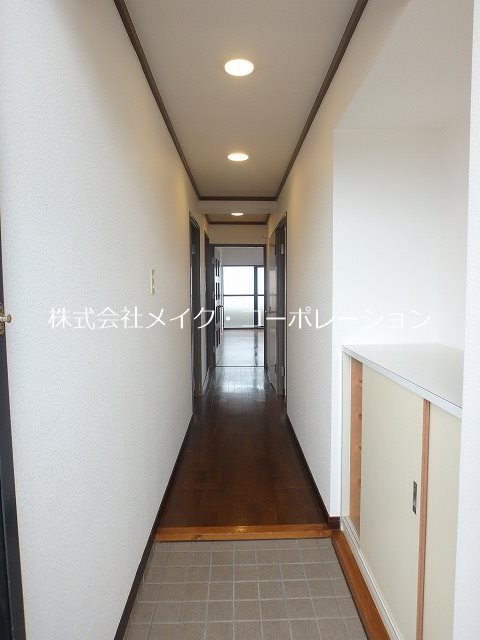 プレステージ城南 玄関