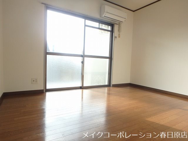 ドミ・エスポワール博多南 リビング