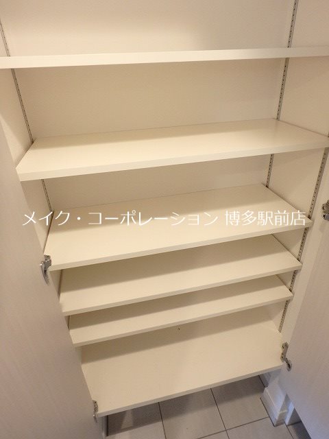 ヴィラージュ博多駅南 玄関