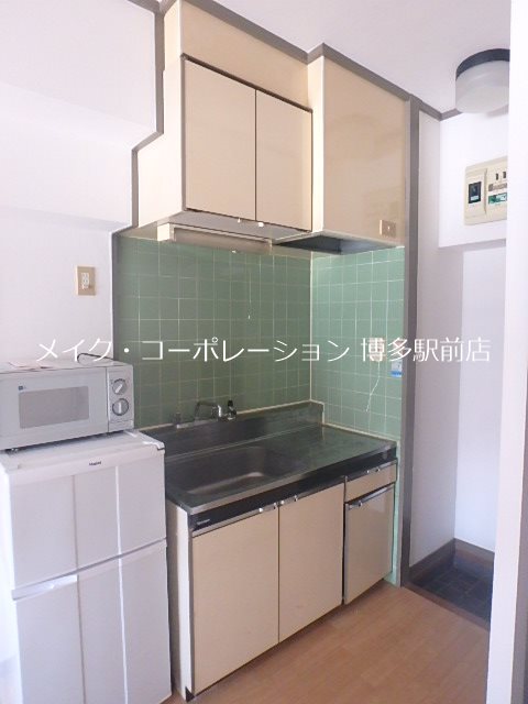 エルビス警固 キッチン