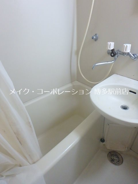 エルビス警固 風呂画像