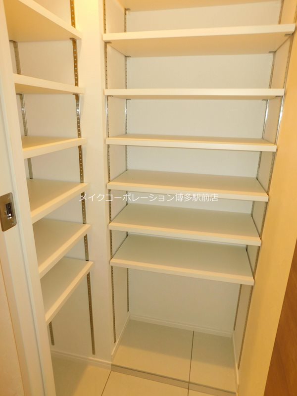 玄関 パンセス大橋 玄関