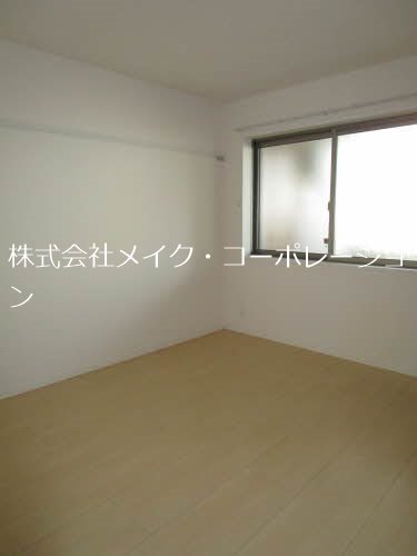 サングランデ桜坂 ベッドルーム