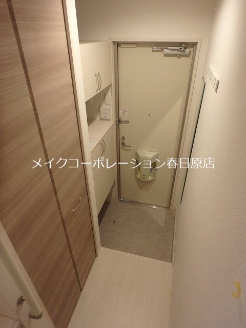 D-room花畑弐番館 玄関