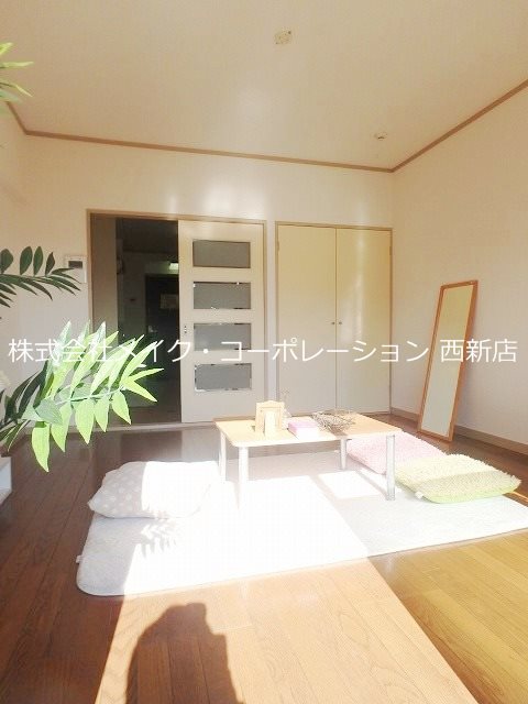 ベッドルーム ロイヤルパレス片江 ベッドルーム