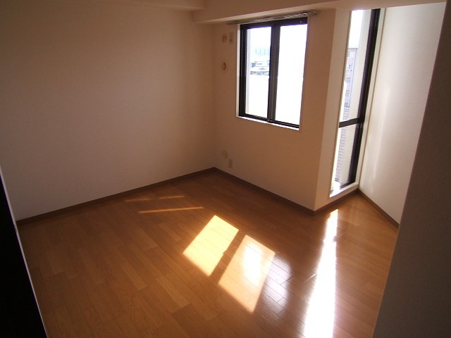 パーク・ノヴァ春日中央 その他9